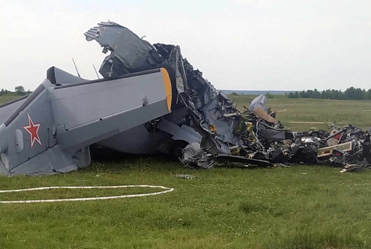 Самолет разбился с ребенком. Катастрофа l-410 в Кемерово. Катастрофа л 410 в Кемерово.