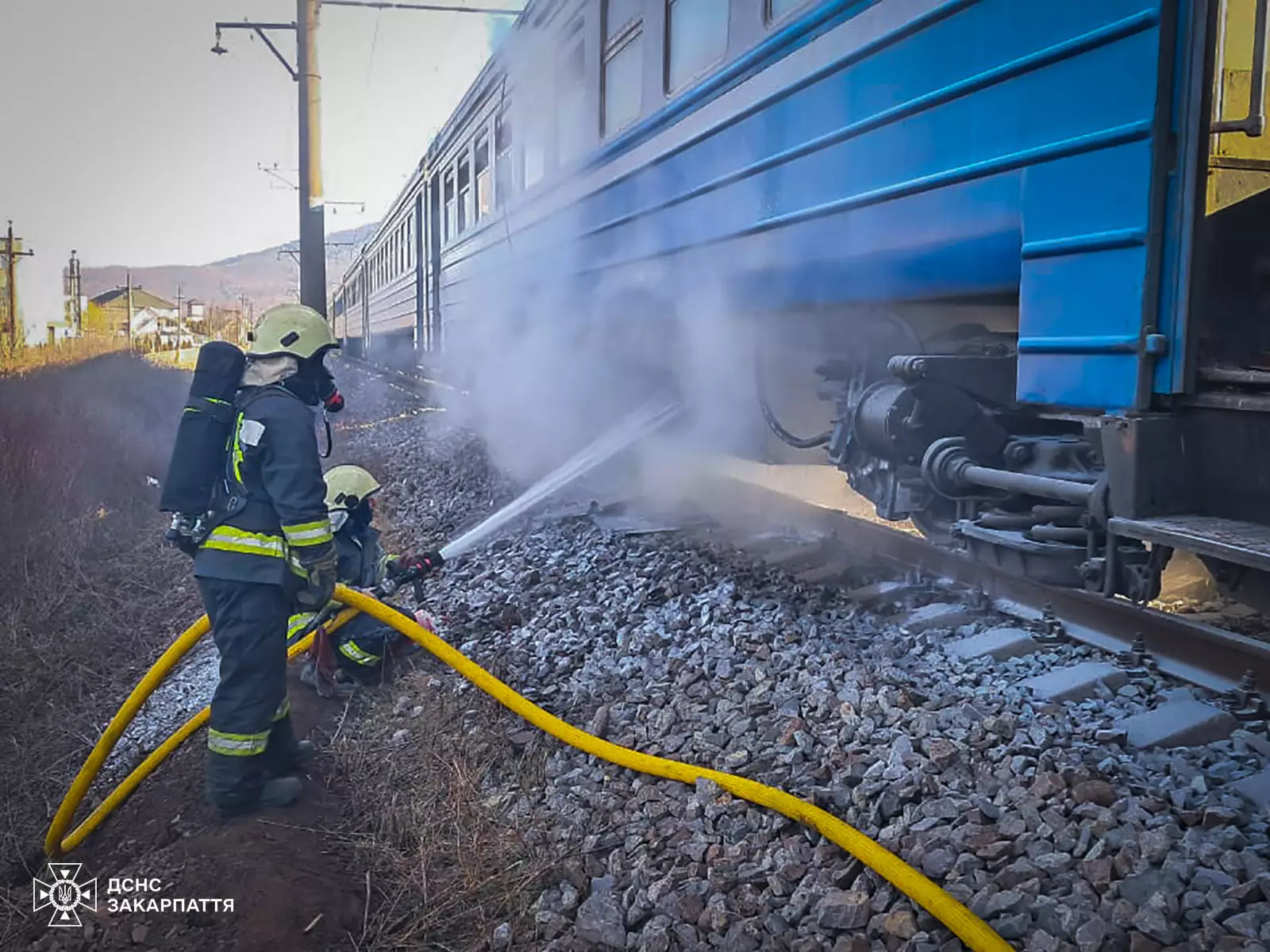 На Мукачівщині врятували 85-річну жінку під час пожежі      Події