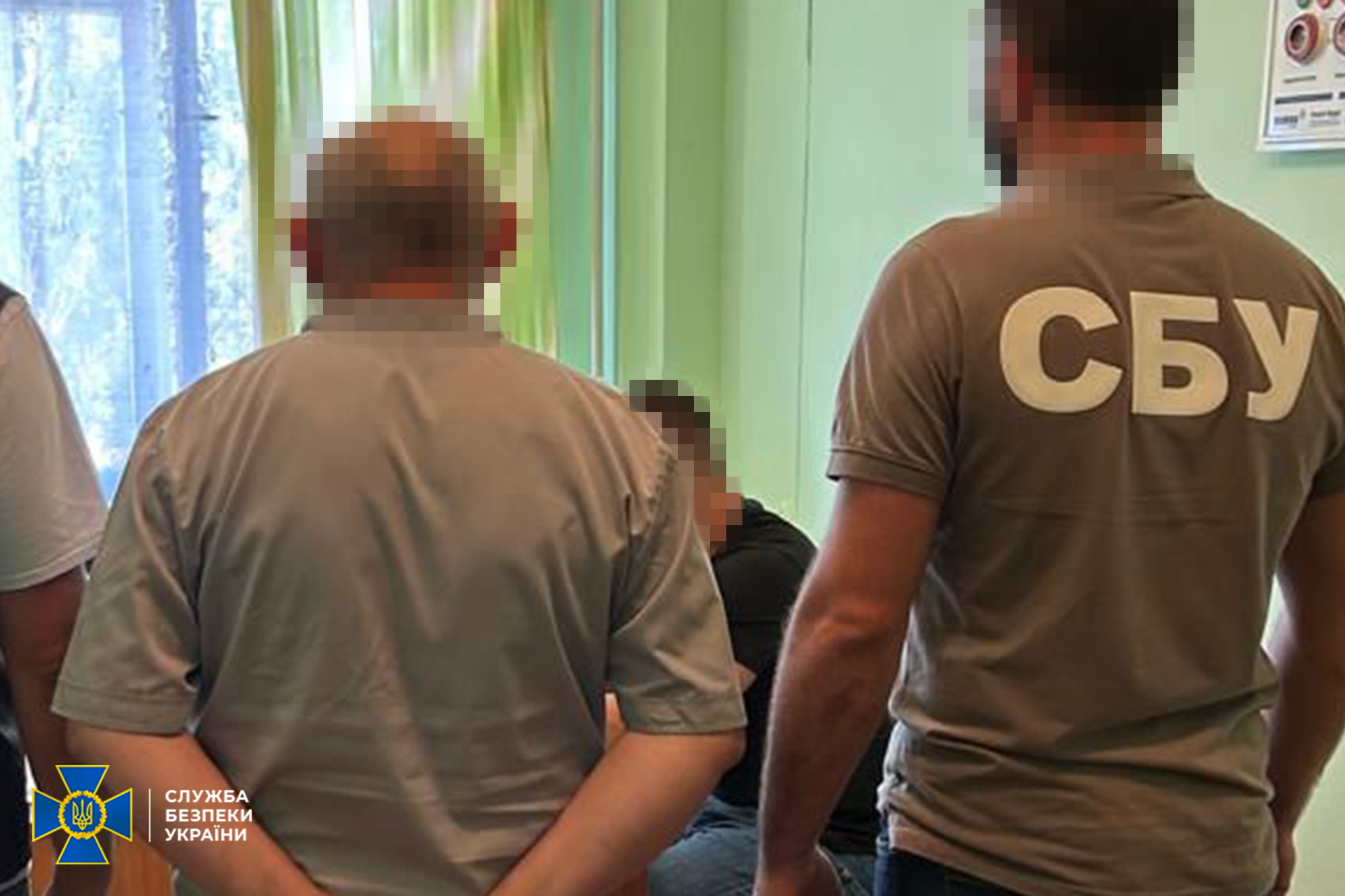 СБУ та Нацполіція затримали ще 10-х організаторів «схем для ухилянтів» у західних, центральних та південних регіонах України