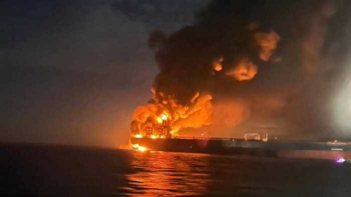 Kimentették annak a tartályhajónak a legénységét, amelyet ukrán dróntámadás ért a Fekete-tengeren