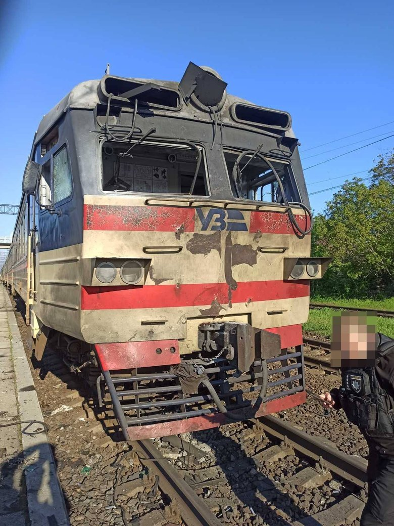 244149